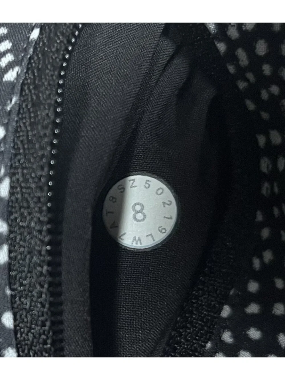Lululemon Tracker Elastic Waist Lined Black White Dotted Shorts - Women Size 8